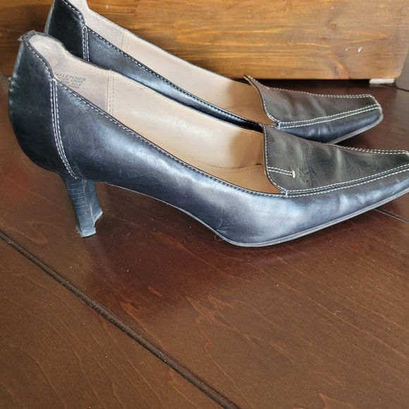 Anne Klein iflex square toed pumps - Picture 4 of 4